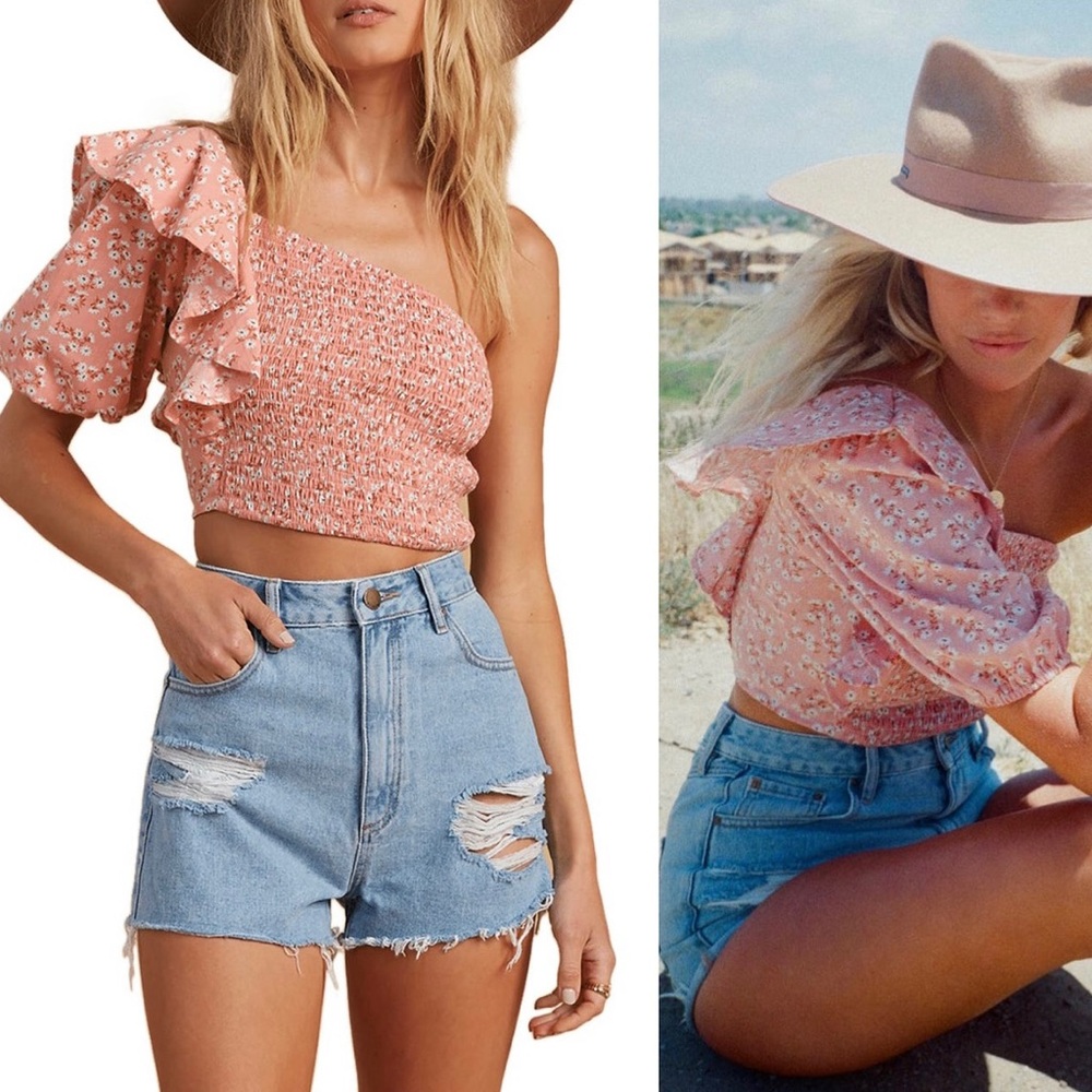 NWT Billabong Floral Ruffle Salty Blonde top sz Large